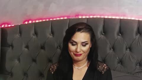 Erica online show from 02/08/25, 10:51