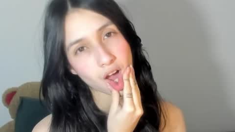 Snapshot of ericbana_ chatting on 09/30/25, 03:33 Dayanna online show from 09/30/25, 03:33