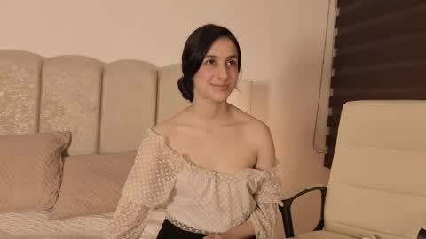 Dayanna online show from 05/11/26, 04:18