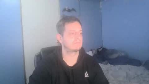 Snapshot of ericfortier123 chatting on 11/23/25, 07:46 ericfortier123 online show from 11/23/25, 07:46