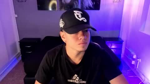 Erick  online show from 04/22/26, 11:45