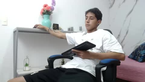 E R I C K online show from 04/22/26, 03:53