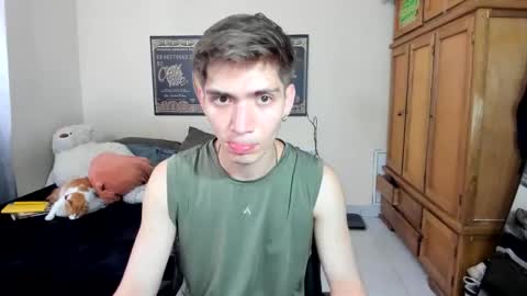 erick_de_rossee online show from 05/20/26, 07:09