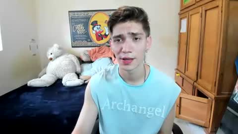 Snapshot of erick_de_rossee chatting on 07/11/26, 06:43 erick_de_rossee online show from 07/11/26, 06:43