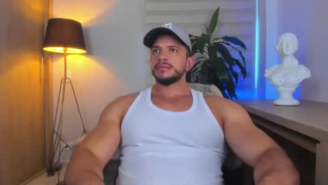 Snapshot of erick_thompson chatting on 05/12/26, 07:33 Erick Thompson online show from 05/12/26, 07:33