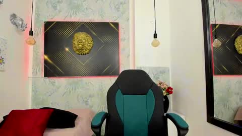   online show from 01/31/25, 04:03