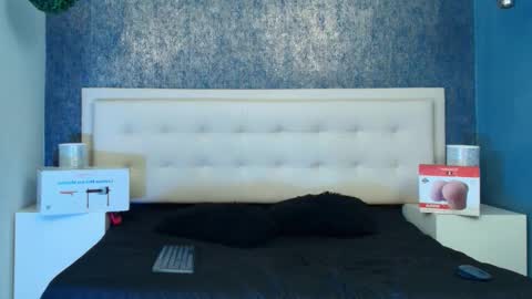   online show from 09/12/25, 04:01