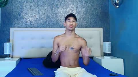   online show from 09/22/25, 03:41