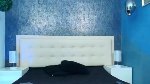   online show from 09/30/25, 03:33