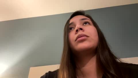 ErickaVee online show from 12/05/24, 05:37