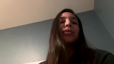 ErickaVee online show from 12/08/24, 07:15