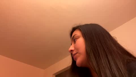 ErickaVee online show from 12/14/24, 08:45