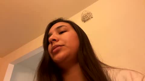 ErickaVee online show from 12/17/24, 07:40