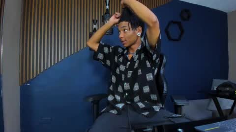 Erick online show from 02/25/25, 04:35