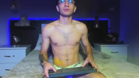 Eriik Joness online show from 09/16/25, 01:12