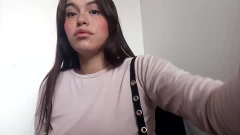 Erika online show from 12/12/24, 05:48