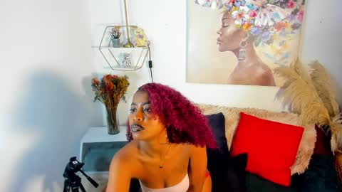 E R I K A  - L  Y R I C S online show from 02/05/26, 05:01