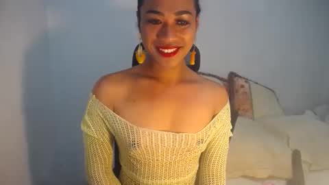 erika_madrigal online show from 12/23/24, 11:49