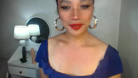 erika_madrigal online show from 09/17/25, 07:10