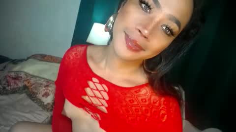 erika_madrigal online show from 10/09/25, 11:25