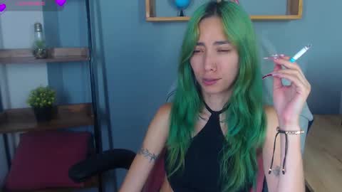 Snapshot of erika_stevens chatting on 09/14/25, 04:50 E R I K A - SAGITARIO..... online show from 09/14/25, 04:50