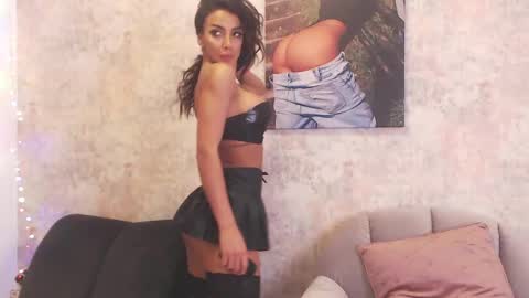 Erikabeee online show from 02/04/25, 09:17