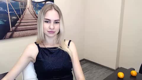 Erika online show from 12/09/24, 12:51