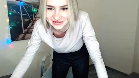 Erika online show from 01/24/25, 04:28