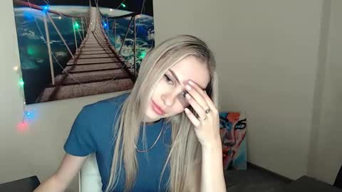 Erika online show from 03/04/25, 03:59