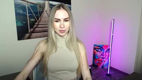 Erika online show from 04/06/26, 11:55