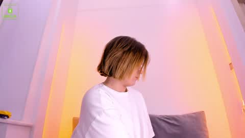 Snapshot of erikalustx chatting on 01/27/25, 04:09 Erika online show from 01/27/25, 04:09