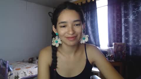 Snapshot of erina_1 chatting on 12/13/24, 05:43 erina_1 online show from 12/13/24, 05:43