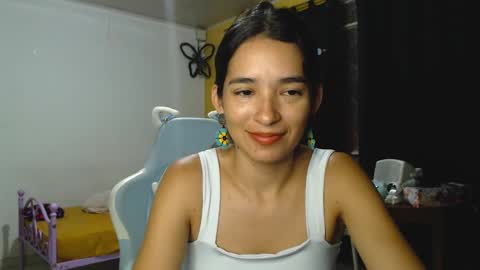 Snapshot of erina_1 chatting on 01/23/25, 11:26 erina_1 online show from 01/23/25, 11:26