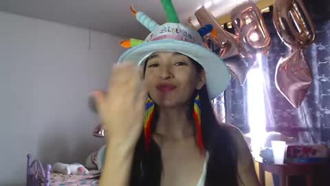 Snapshot of erina_1 chatting on 03/01/25, 03:38 erina_1 online show from 03/01/25, 03:38