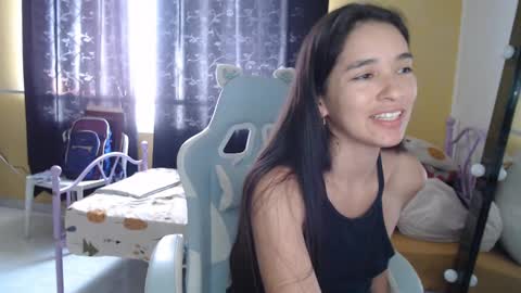 Snapshot of erina_1 chatting on 09/13/25, 03:34 erina_1 online show from 09/13/25, 03:34