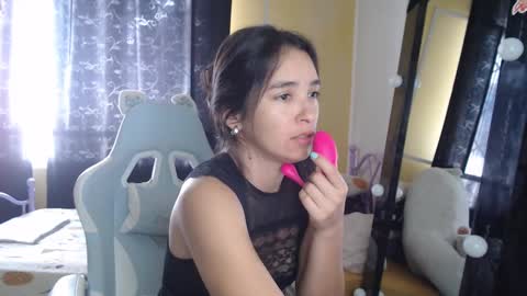 Snapshot of erina_1 chatting on 09/21/25, 03:13 erina_1 online show from 09/21/25, 03:13