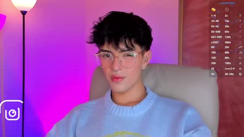 Snapshot of erisleon chatting on 02/07/25, 09:15 online show from 02/07/25, 09:15