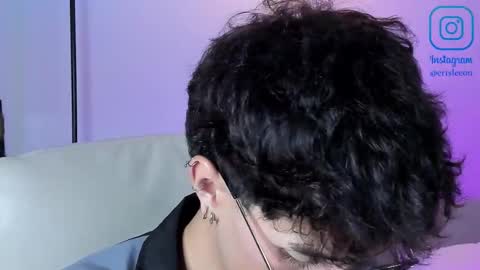   online show from 11/17/25, 07:25