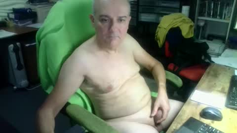 Snapshot of ernello chatting on 09/20/25, 05:30 ernello online show from 09/20/25, 05:30