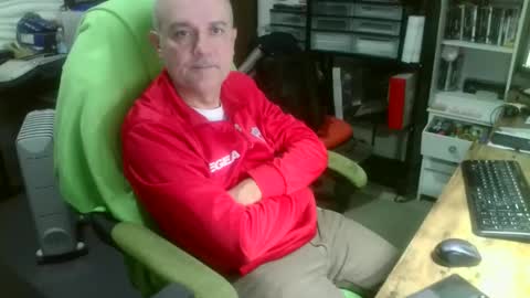 Snapshot of ernello chatting on 10/11/25, 06:50 ernello online show from 10/11/25, 06:50
