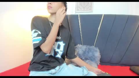 ero_boy40 online show from 05/14/26, 03:02