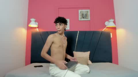 ero_boy40 online show from 05/23/26, 04:18