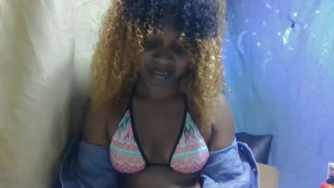 erolinee online show from 09/10/25, 08:14