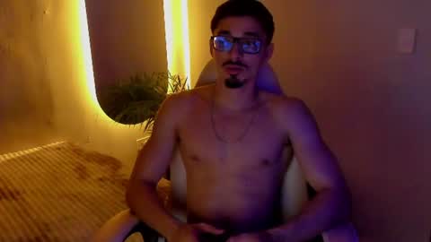 Snapshot of eros_becker_ chatting on 06/23/26, 02:42 eros_becker_ online show from 06/23/26, 02:42