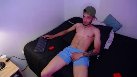 Snapshot of eros_chipre chatting on 12/26/24, 11:21 Eros online show from 12/26/24, 11:21