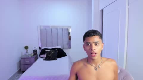 Snapshot of eros_wild chatting on 02/22/25, 02:41 eros_wild online show from 02/22/25, 02:41