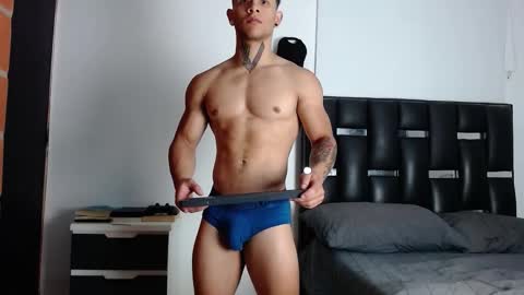 Eros online show from 03/25/26, 05:41