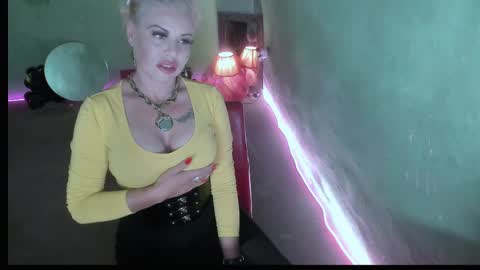 Eve online show from 04/10/26, 07:07