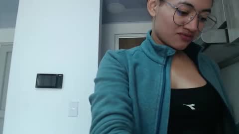 erotic_fusion_ online show from 11/01/25, 02:52