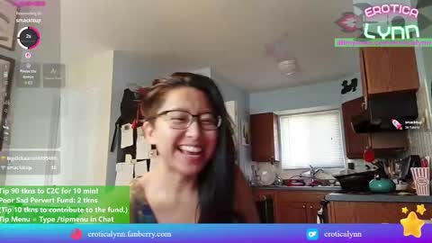 Lynn   online show from 09/18/25, 08:00